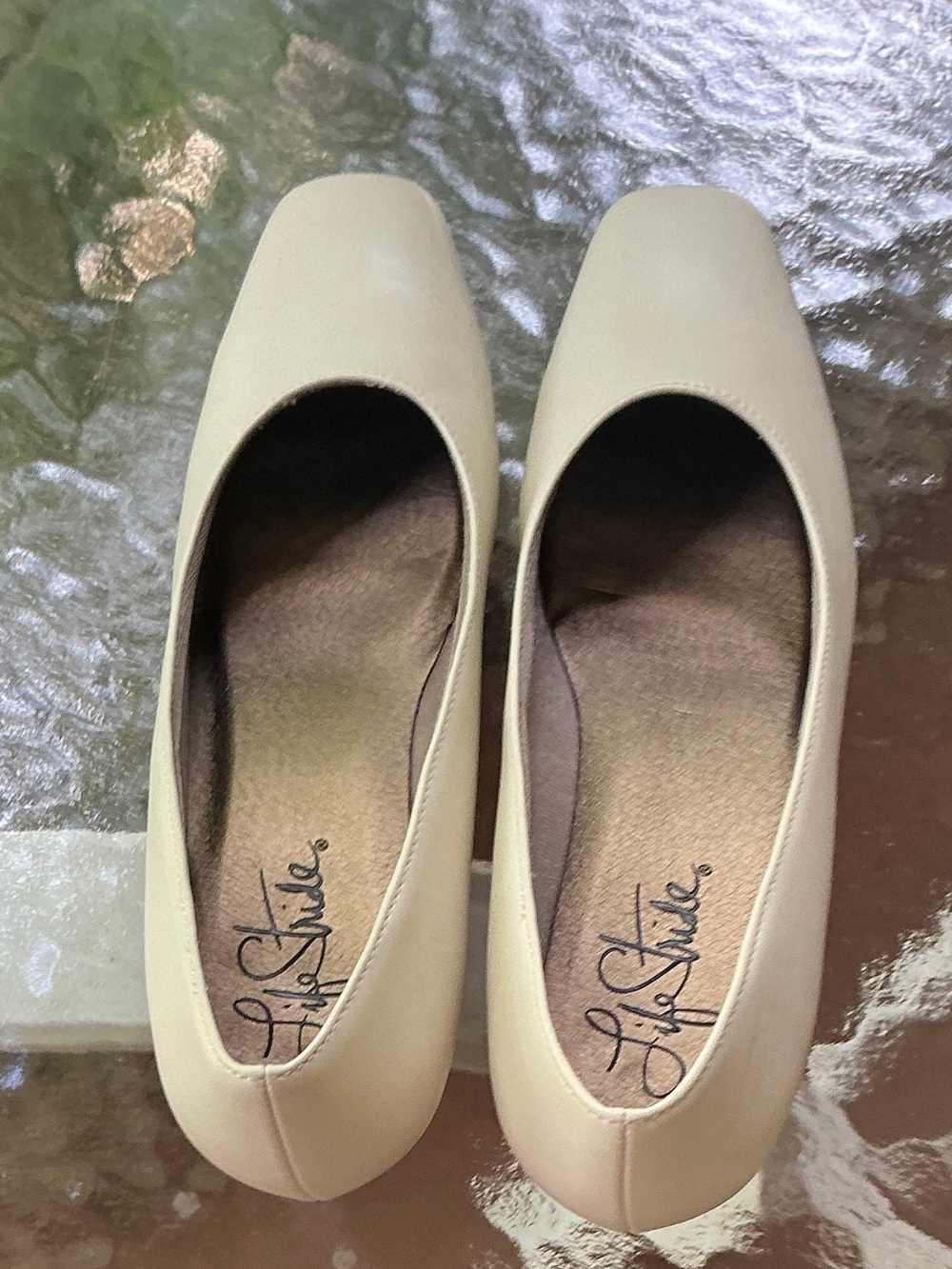 Life Stride Women's Cream Square-Toe Low Heel Pumps